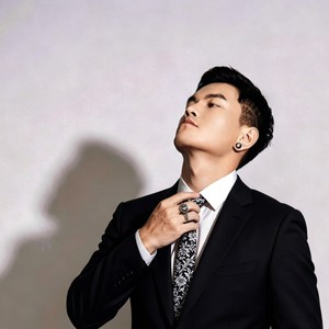 杨绍资料,杨绍最新歌曲,杨绍MV视频,杨绍音乐专辑,杨绍好听的歌