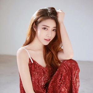 李依玲