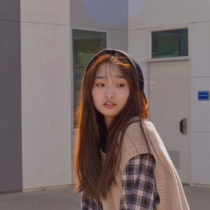 曲允希资料,曲允希最新歌曲,曲允希MV视频,曲允希音乐专辑,曲允希好听的歌