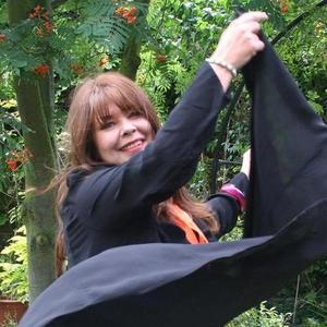 Julie Harrington资料,Julie Harrington最新歌曲,Julie HarringtonMV视频,Julie Harrington音乐专辑,Julie Harrington好听的歌