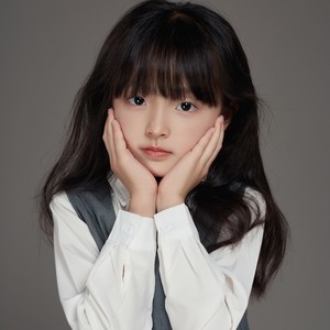 董洛希资料,董洛希最新歌曲,董洛希MV视频,董洛希音乐专辑,董洛希好听的歌