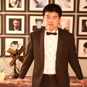 李岩资料,李岩最新歌曲,李岩MV视频,李岩音乐专辑,李岩好听的歌