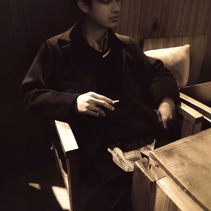 有没有人告诉你