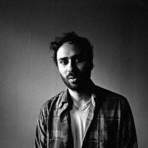 Qasim Naqvi资料,Qasim Naqvi最新歌曲,Qasim NaqviMV视频,Qasim Naqvi音乐专辑,Qasim Naqvi好听的歌