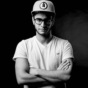 Antoine Delvig资料,Antoine Delvig最新歌曲,Antoine DelvigMV视频,Antoine Delvig音乐专辑,Antoine Delvig好听的歌