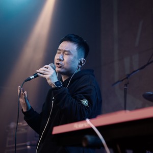 黄连巧克力资料,黄连巧克力最新歌曲,黄连巧克力MV视频,黄连巧克力音乐专辑,黄连巧克力好听的歌