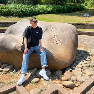 王栩资料,王栩最新歌曲,王栩MV视频,王栩音乐专辑,王栩好听的歌