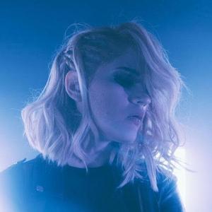 Cocó Cecé资料,Cocó Cecé最新歌曲,Cocó CecéMV视频,Cocó Cecé音乐专辑,Cocó Cecé好听的歌