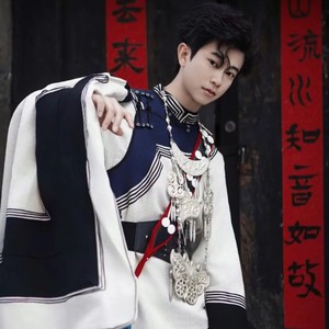 小豪吖资料,小豪吖最新歌曲,小豪吖MV视频,小豪吖音乐专辑,小豪吖好听的歌