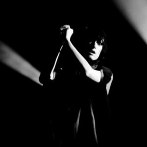 Dark Horses资料,Dark Horses最新歌曲,Dark HorsesMV视频,Dark Horses音乐专辑,Dark Horses好听的歌