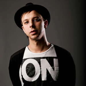 Scott Attrill资料,Scott Attrill最新歌曲,Scott AttrillMV视频,Scott Attrill音乐专辑,Scott Attrill好听的歌