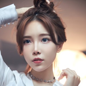 汪六六 - 圣诞结