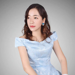 李雨馨资料,李雨馨最新歌曲,李雨馨MV视频,李雨馨音乐专辑,李雨馨好听的歌