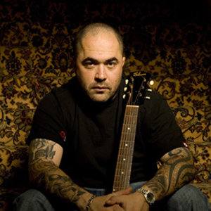 Aaron Lewis