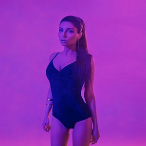 Caroline资料,Caroline最新歌曲,CarolineMV视频,Caroline音乐专辑,Caroline好听的歌