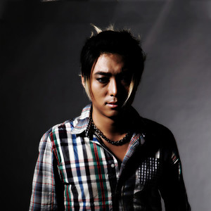 心临城下 (伴奏)