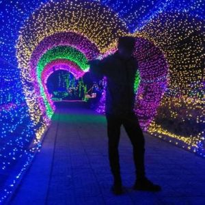 真真资料,真真最新歌曲,真真MV视频,真真音乐专辑,真真好听的歌