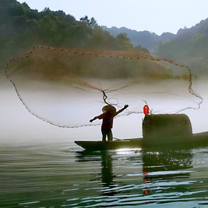 胜小歌