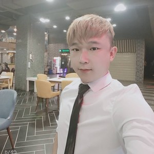 孤街酒客资料,孤街酒客最新歌曲,孤街酒客MV视频,孤街酒客音乐专辑,孤街酒客好听的歌