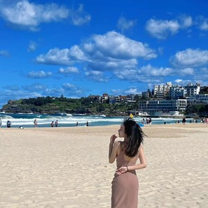 Cheryl Zhao资料,Cheryl Zhao最新歌曲,Cheryl ZhaoMV视频,Cheryl Zhao音乐专辑,Cheryl Zhao好听的歌