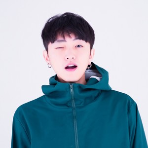 吴松泽资料,吴松泽最新歌曲,吴松泽MV视频,吴松泽音乐专辑,吴松泽好听的歌