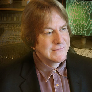 Greg Edmonson资料,Greg Edmonson最新歌曲,Greg EdmonsonMV视频,Greg Edmonson音乐专辑,Greg Edmonson好听的歌