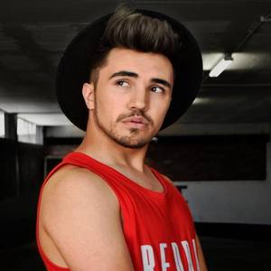 Armand Joubert资料,Armand Joubert最新歌曲,Armand JoubertMV视频,Armand Joubert音乐专辑,Armand Joubert好听的歌