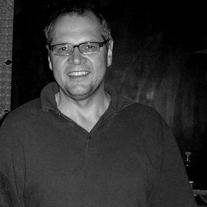 Mariusz Lubomski资料,Mariusz Lubomski最新歌曲,Mariusz LubomskiMV视频,Mariusz Lubomski音乐专辑,Mariusz Lubomski好听的歌