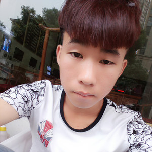 王忠资料,王忠最新歌曲,王忠MV视频,王忠音乐专辑,王忠好听的歌