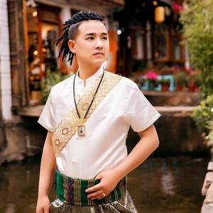 罗静资料,罗静最新歌曲,罗静MV视频,罗静音乐专辑,罗静好听的歌