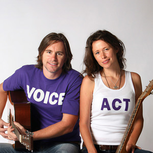 Sarah Lee Guthrie and Johnny Irion