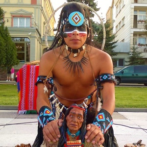 Alexandro Querevalú