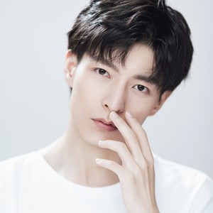 勇敢的人先享受世界