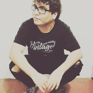 Andree Morillas资料,Andree Morillas最新歌曲,Andree MorillasMV视频,Andree Morillas音乐专辑,Andree Morillas好听的歌