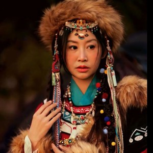 西林赛娅资料,西林赛娅最新歌曲,西林赛娅MV视频,西林赛娅音乐专辑,西林赛娅好听的歌