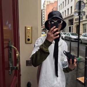 高立博资料,高立博最新歌曲,高立博MV视频,高立博音乐专辑,高立博好听的歌