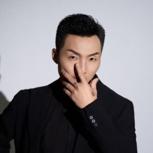 谢天资料,谢天最新歌曲,谢天MV视频,谢天音乐专辑,谢天好听的歌