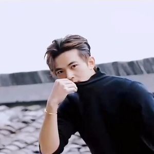 刘小备资料,刘小备最新歌曲,刘小备MV视频,刘小备音乐专辑,刘小备好听的歌