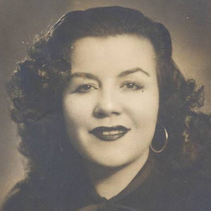 Hamiyet Yuceses资料,Hamiyet Yuceses最新歌曲,Hamiyet YucesesMV视频,Hamiyet Yuceses音乐专辑,Hamiyet Yuceses好听的歌