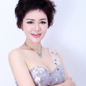 易文资料,易文最新歌曲,易文MV视频,易文音乐专辑,易文好听的歌