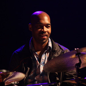Eric Harland资料,Eric Harland最新歌曲,Eric HarlandMV视频,Eric Harland音乐专辑,Eric Harland好听的歌