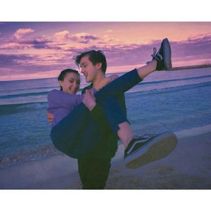 命硬资料,命硬最新歌曲,命硬MV视频,命硬音乐专辑,命硬好听的歌