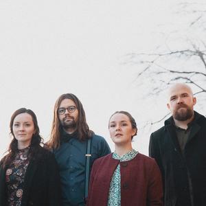 Hollow Hearts资料,Hollow Hearts最新歌曲,Hollow HeartsMV视频,Hollow Hearts音乐专辑,Hollow Hearts好听的歌