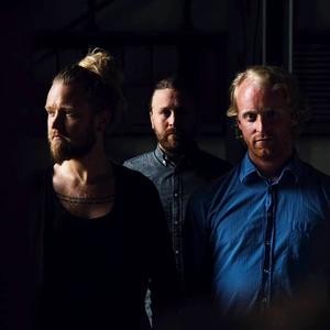 Árstíðir资料,Árstíðir最新歌曲,ÁrstíðirMV视频,Árstíðir音乐专辑,Árstíðir好听的歌