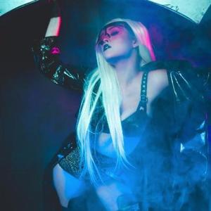 EMM资料,EMM最新歌曲,EMMMV视频,EMM音乐专辑,EMM好听的歌