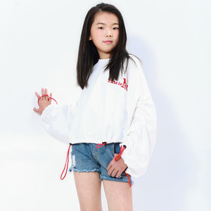 艺涵资料,艺涵最新歌曲,艺涵MV视频,艺涵音乐专辑,艺涵好听的歌