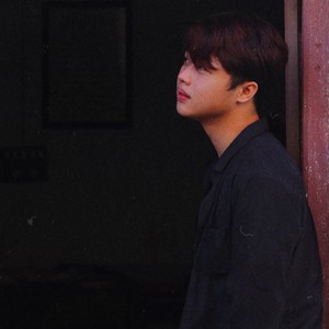 阿龍资料,阿龍最新歌曲,阿龍MV视频,阿龍音乐专辑,阿龍好听的歌