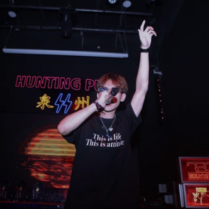 Cfour资料,Cfour最新歌曲,CfourMV视频,Cfour音乐专辑,Cfour好听的歌