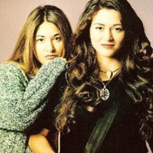 Ella Baila Sola资料,Ella Baila Sola最新歌曲,Ella Baila SolaMV视频,Ella Baila Sola音乐专辑,Ella Baila Sola好听的歌