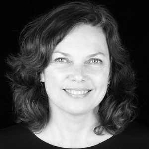 Lucinda Moon资料,Lucinda Moon最新歌曲,Lucinda MoonMV视频,Lucinda Moon音乐专辑,Lucinda Moon好听的歌